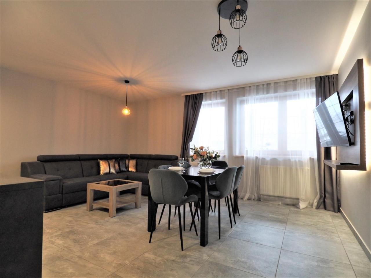 Vip Apartamenty Folk Residence Zakopane Esterno foto